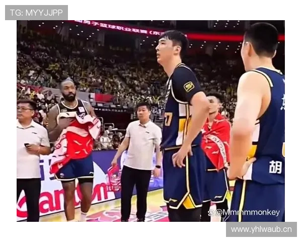篮球替补席管理规则详解：如何避免违规与技术犯规